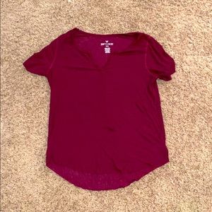 Maroon V neck tee